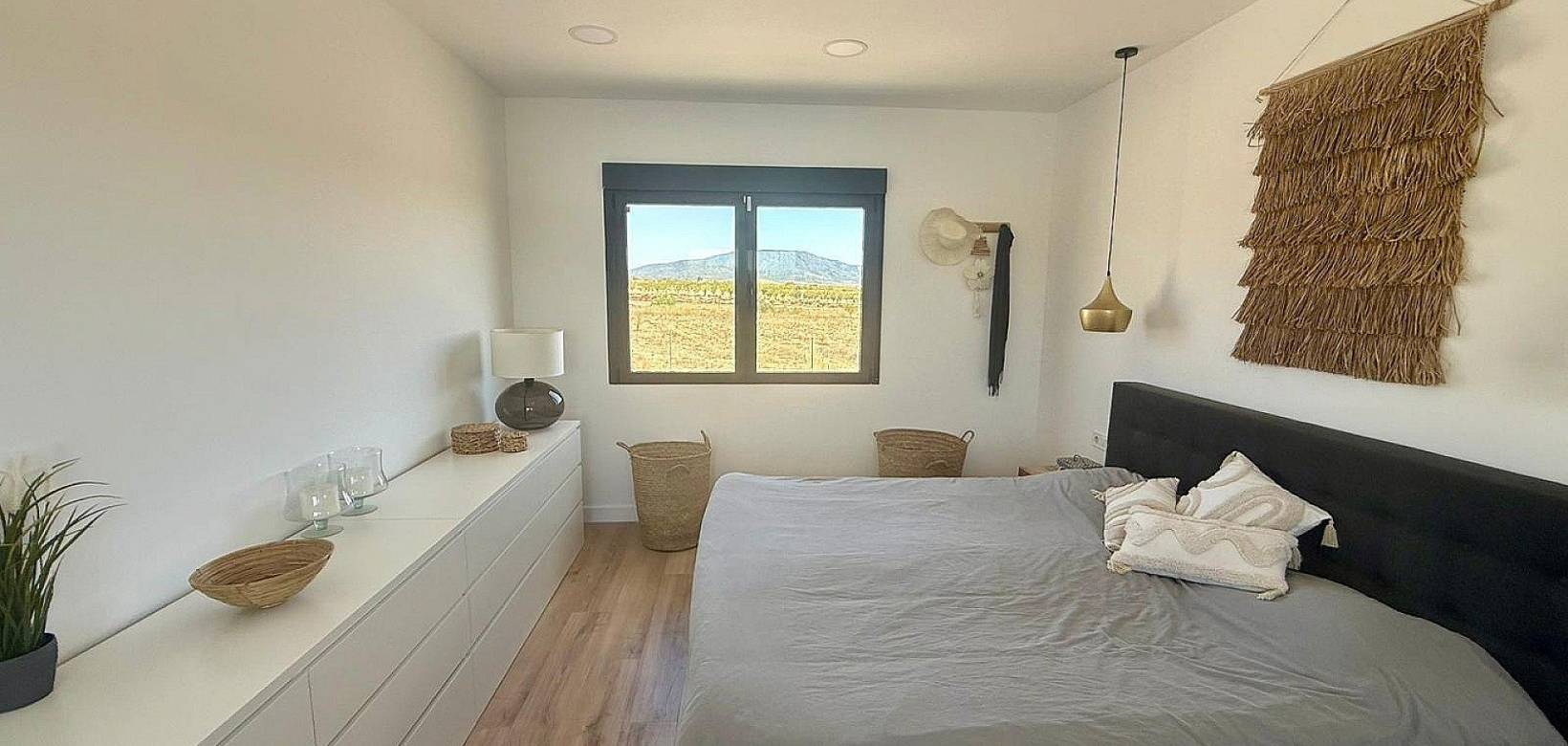 Revente - Villa - Pinoso  - Pinoso