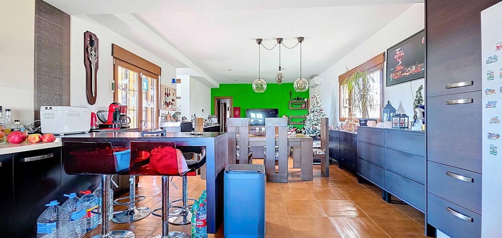 Revente - Villa - Pinoso  - Pinoso