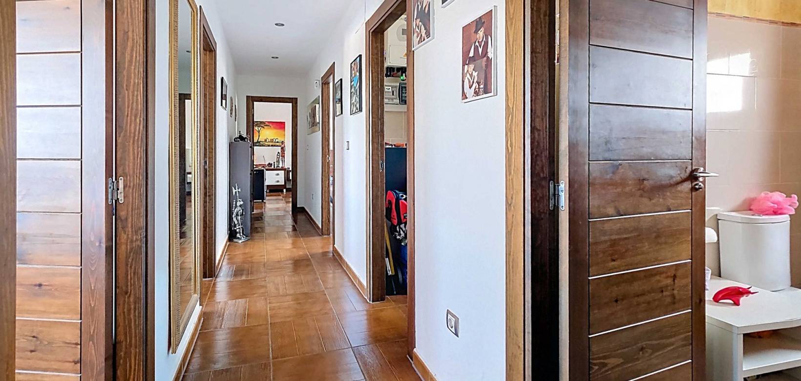 Revente - Villa - Pinoso  - Pinoso