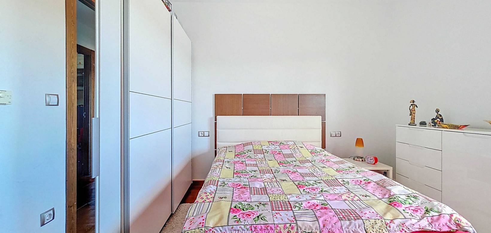 Revente - Villa - Pinoso  - Pinoso