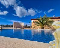 Revente - Villa - Pinoso  - Pinoso