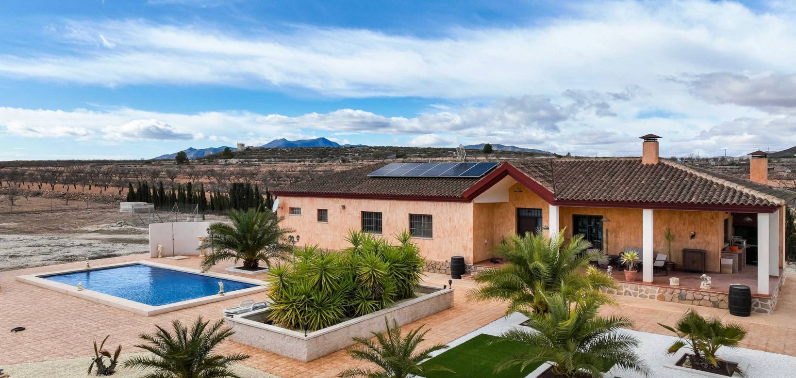 Revente - Villa - Pinoso  - Pinoso