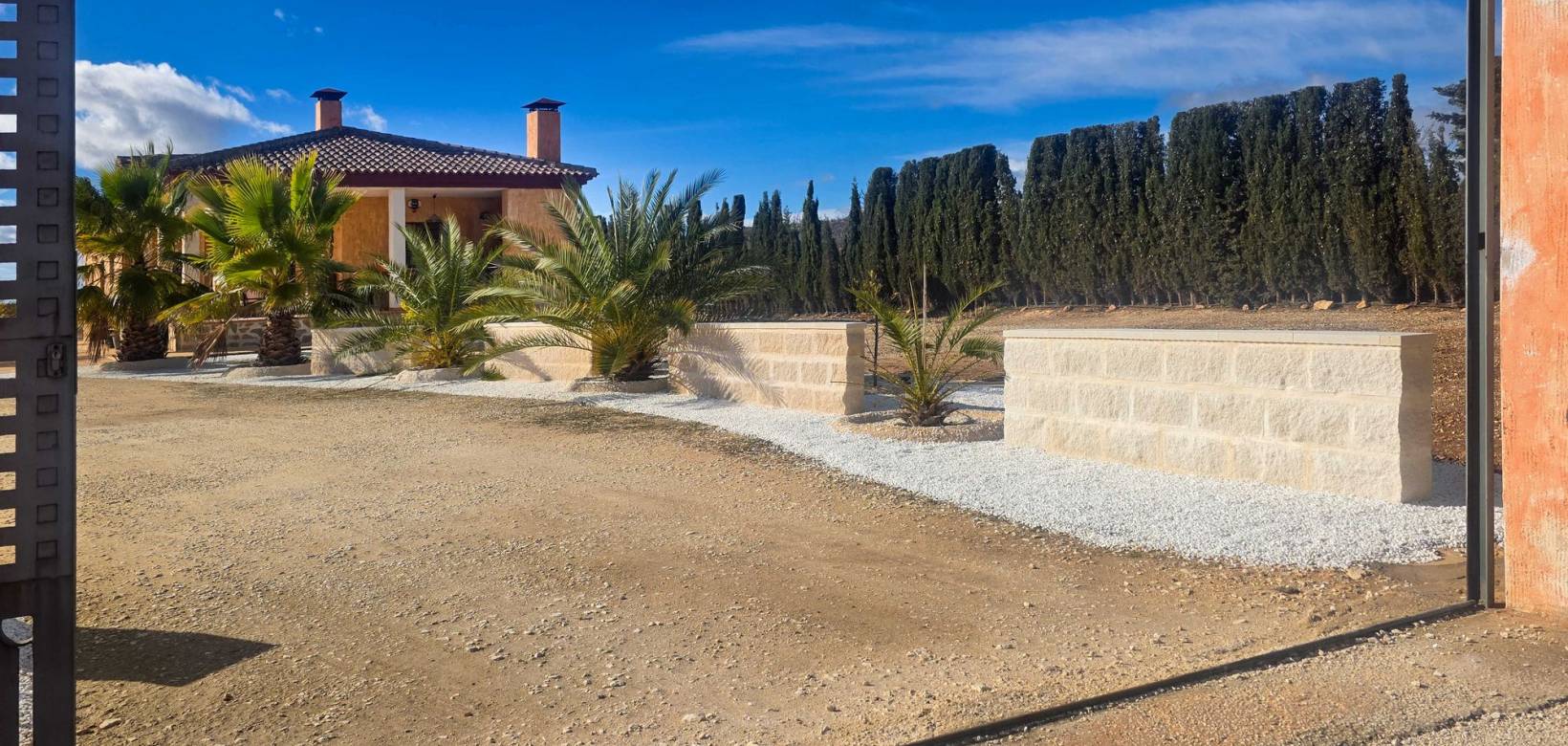 Revente - Villa - Pinoso  - Pinoso