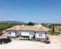 Revente - Villa - Pinoso  - Pinoso