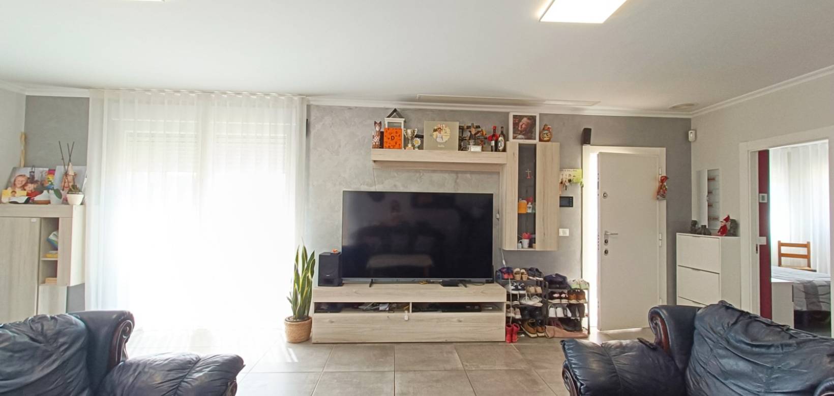 Revente - Villa - Pinoso  - Pinoso