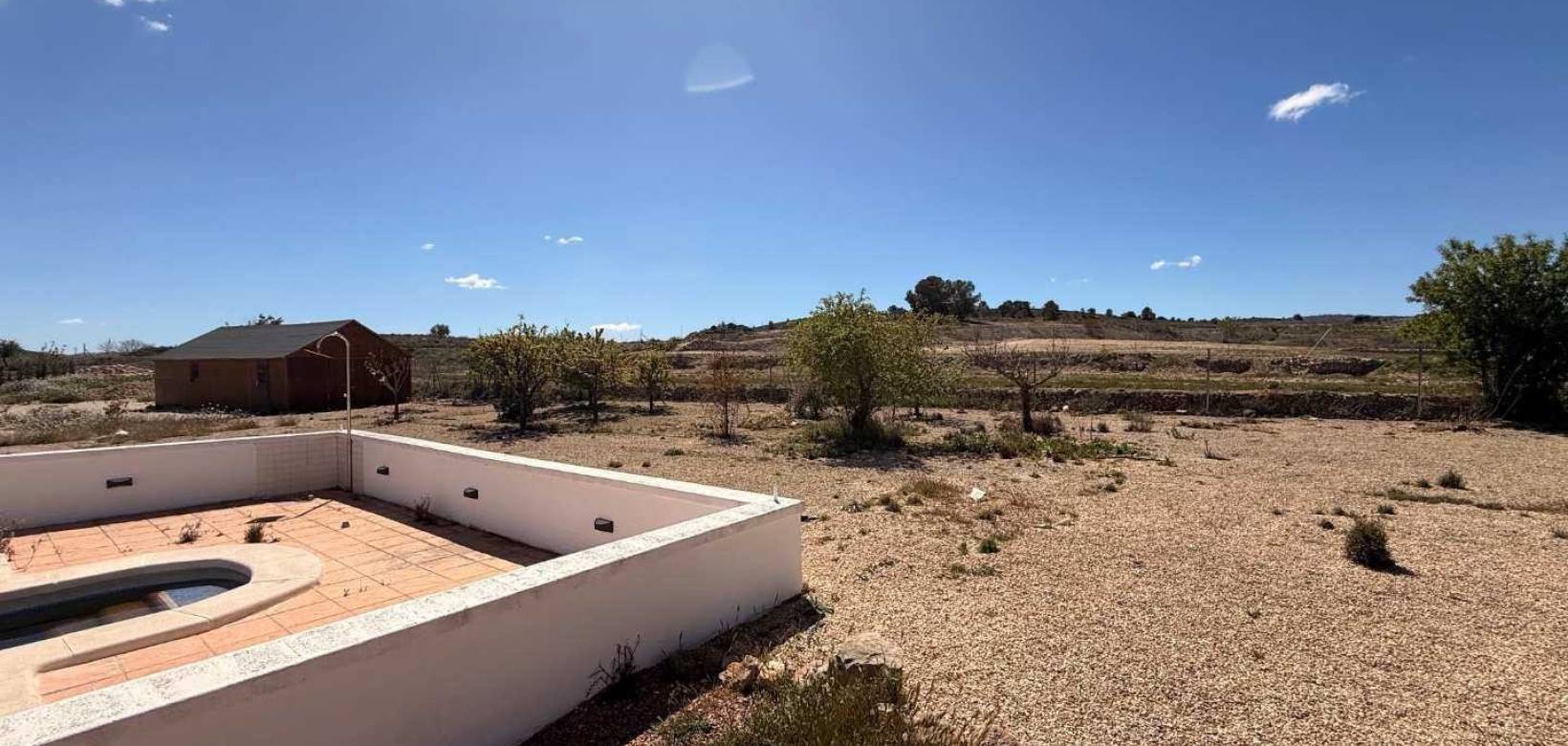 Revente - Villa - Pinoso  - Pinoso