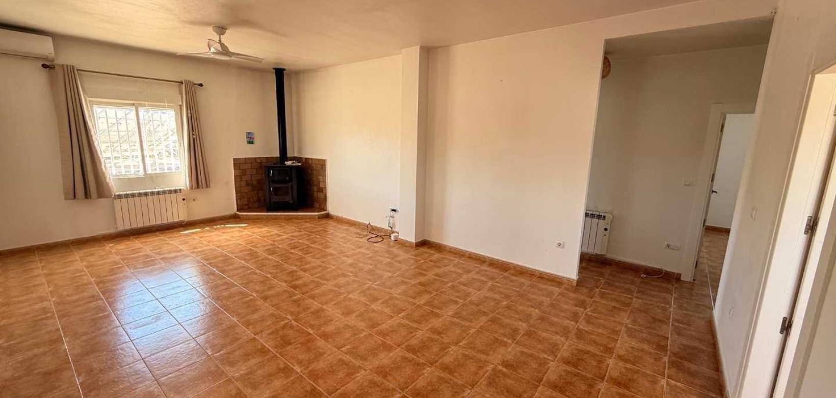 Revente - Villa - Pinoso  - Pinoso