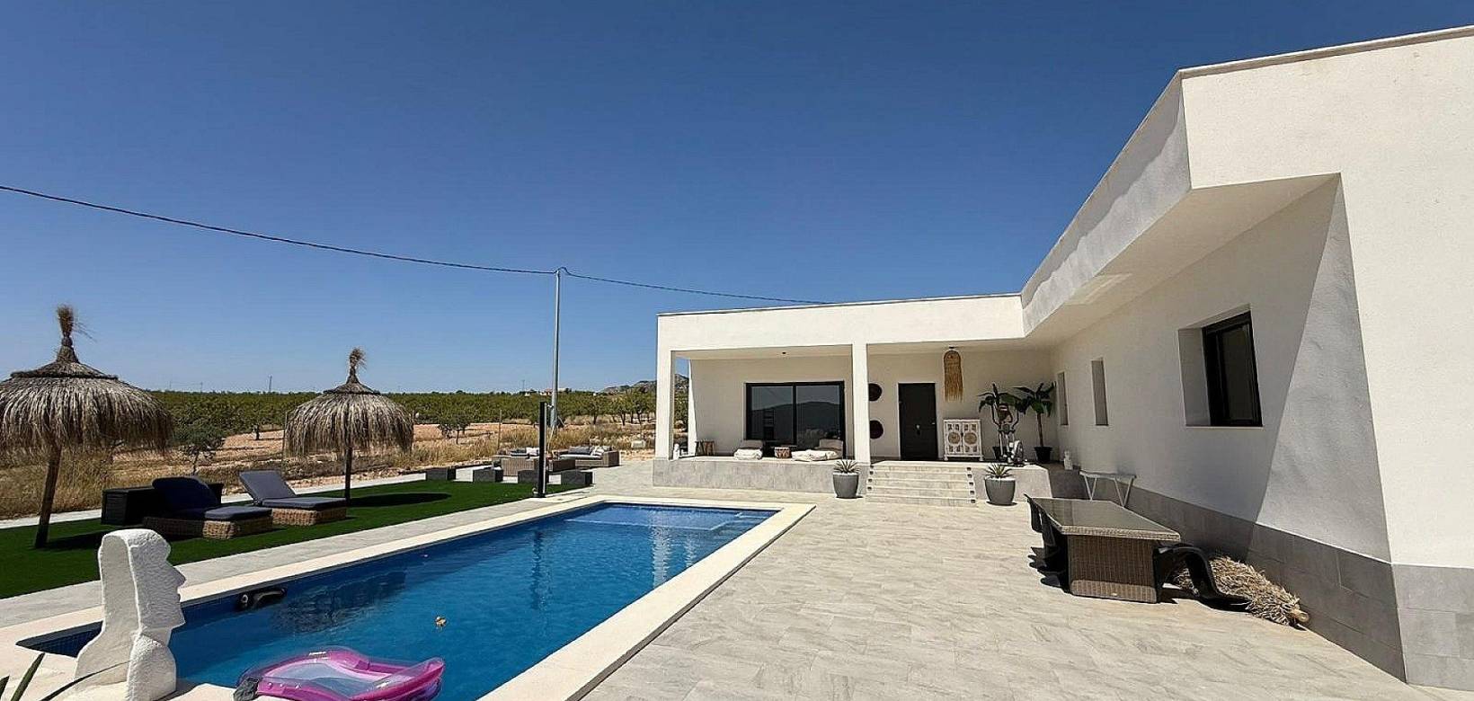 Revente - Villa - Pinoso  - Pinoso