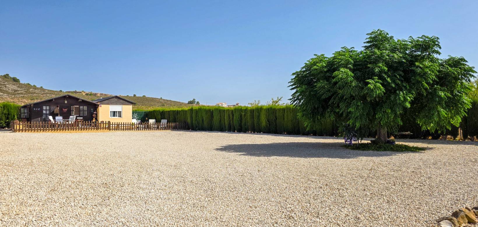 Revente - Villa - Pinoso  - Pinoso