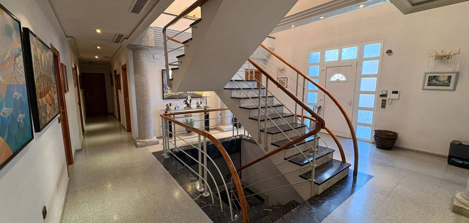 Revente - Villa - Sax