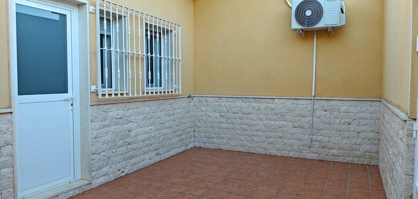 Revente - Villa - Sax