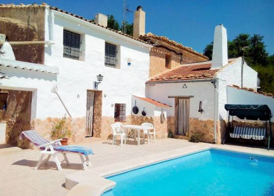 Semi-detached - Venta - Pinoso - Pinoso