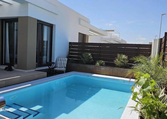 Semi Detached Villa - Resale - Orihuela - Vistabella Golf