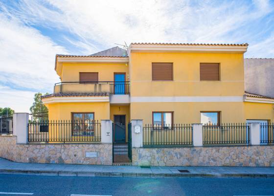 Townhouse - Resale - Pinoso - Pinoso