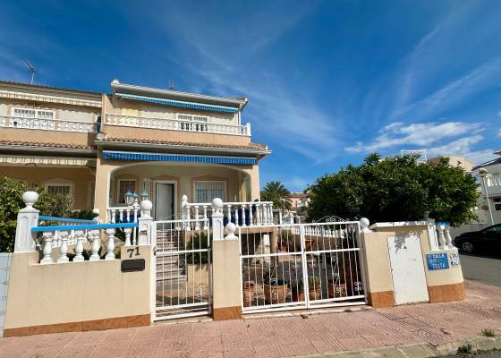 Townhouse - Revente - Ciudad Quesada - Doña Pepa