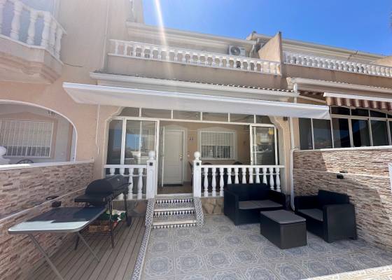 Townhouse - Wederverkoop - Ciudad Quesada - PCE-51981