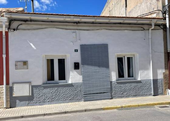 Townhouse - Wederverkoop - Pinoso - 