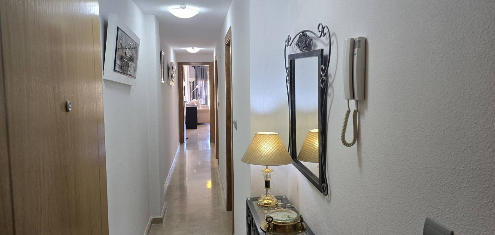 Venta - Apartamento - Pinoso