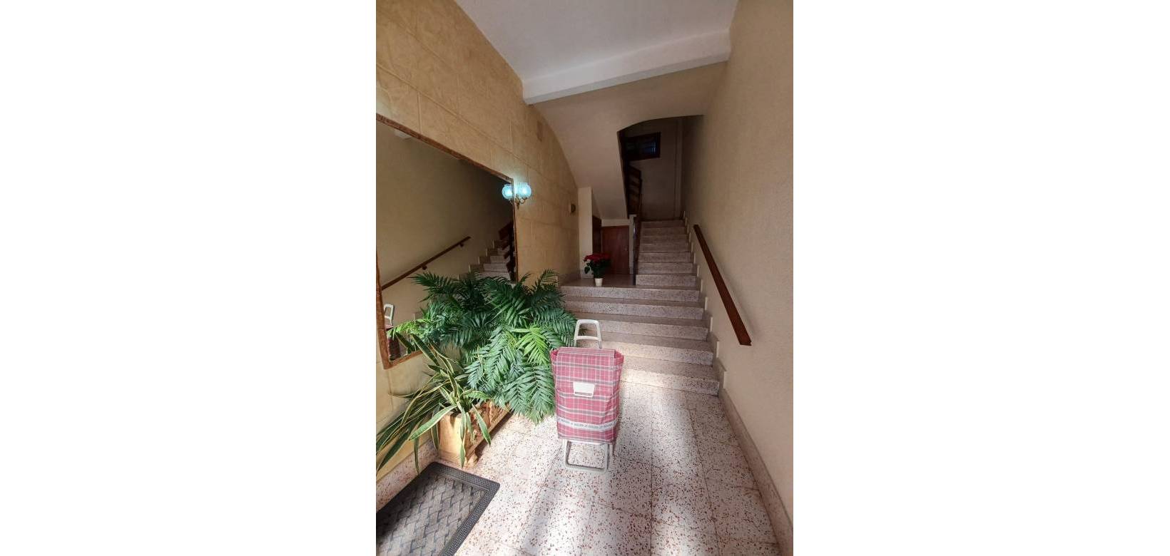 Venta - Apartamento - Pinoso