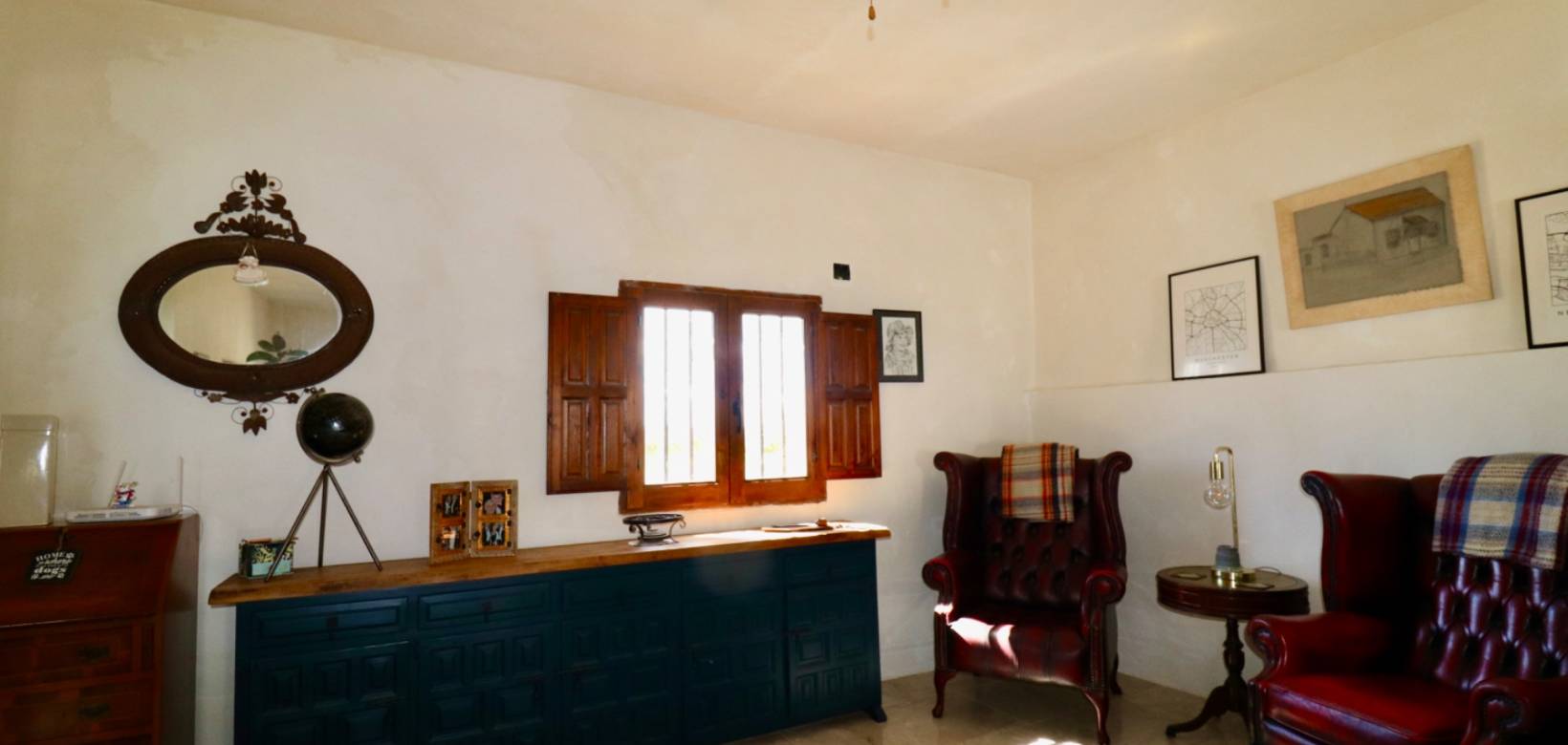 Venta - Casa de campo - Dolores