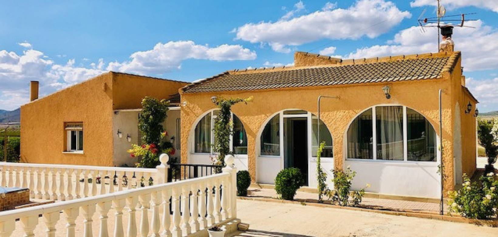 Venta - Casa de campo - Yecla