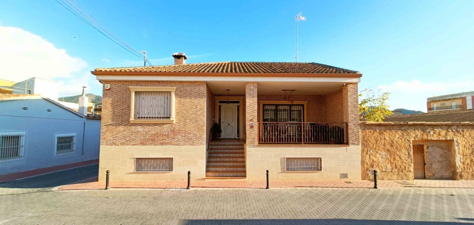 Venta - Casa de pueblo - Hondón de los Frailes