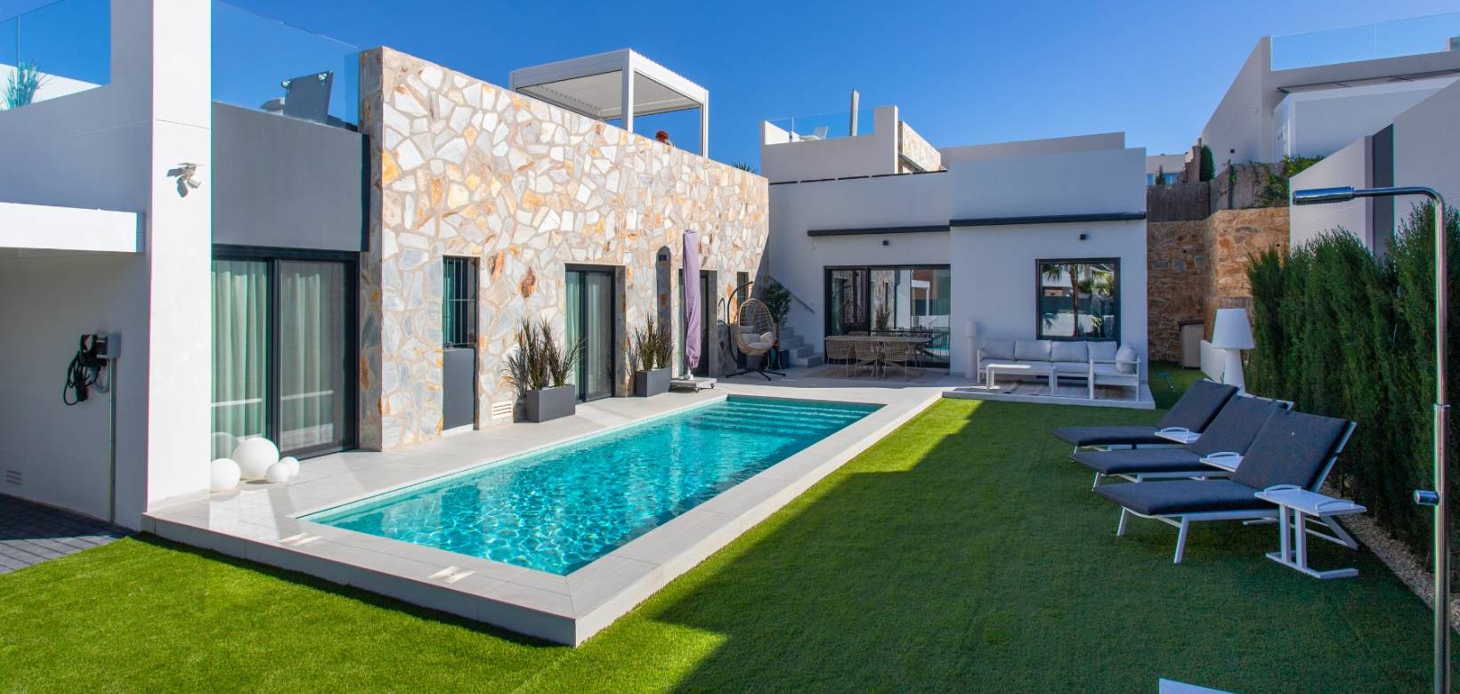 Venta - Chalet - Algorfa - La Finca Golf