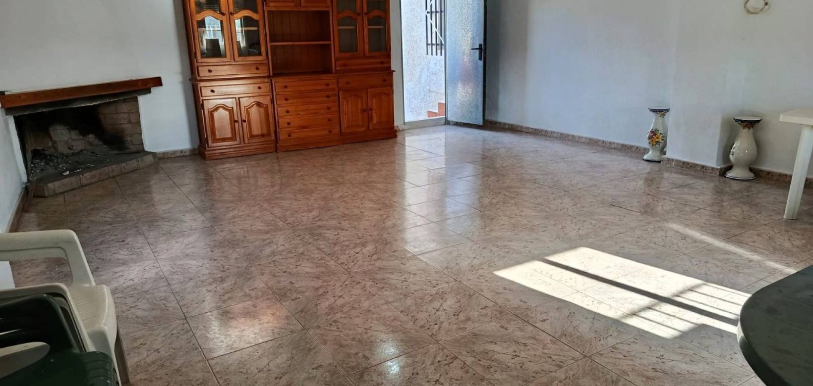 Venta - Chalet - Elche