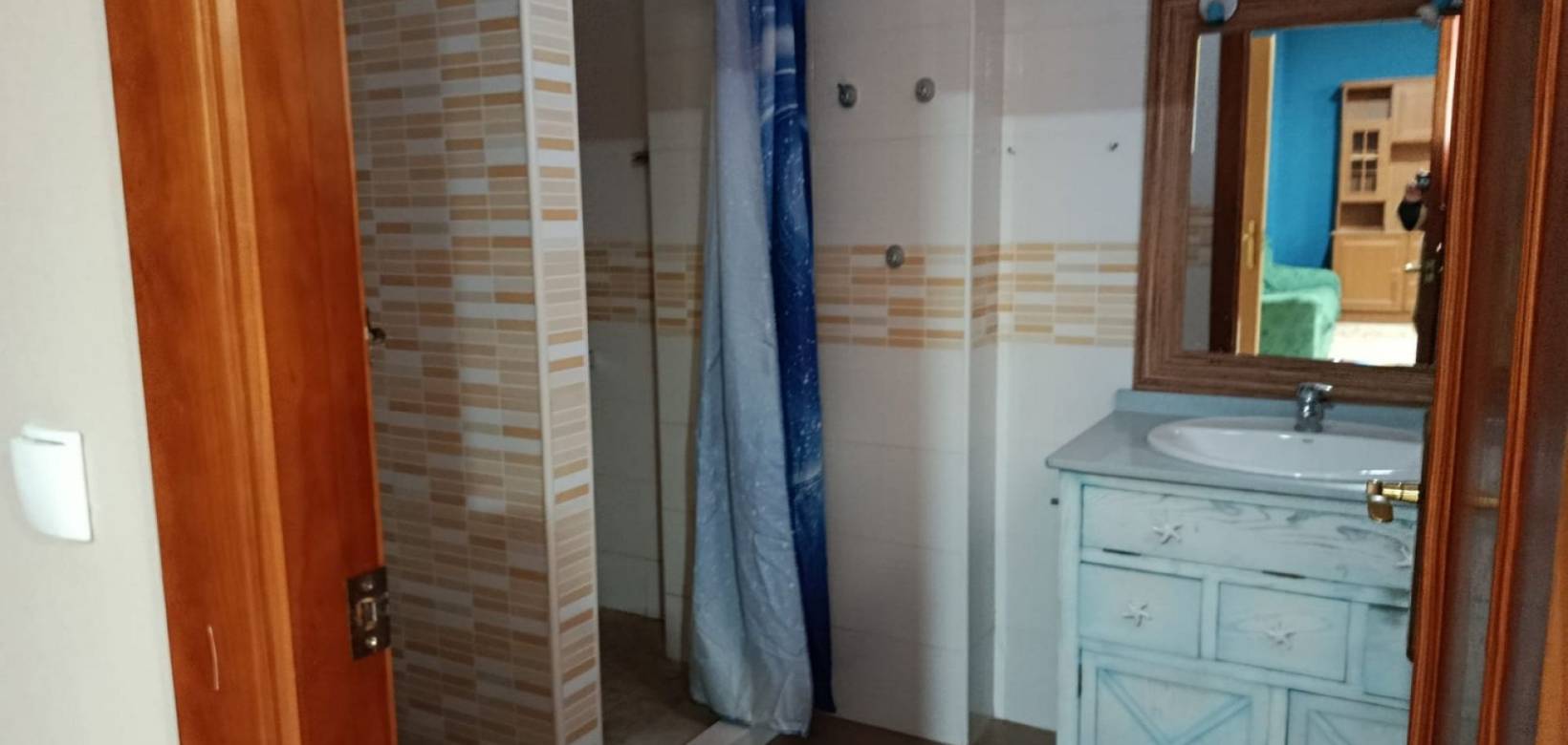 Venta - Chalet - Elche