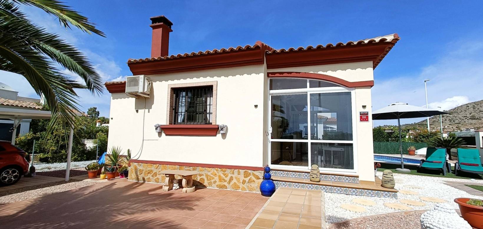 Venta - Chalet - Hondón de las Nieves