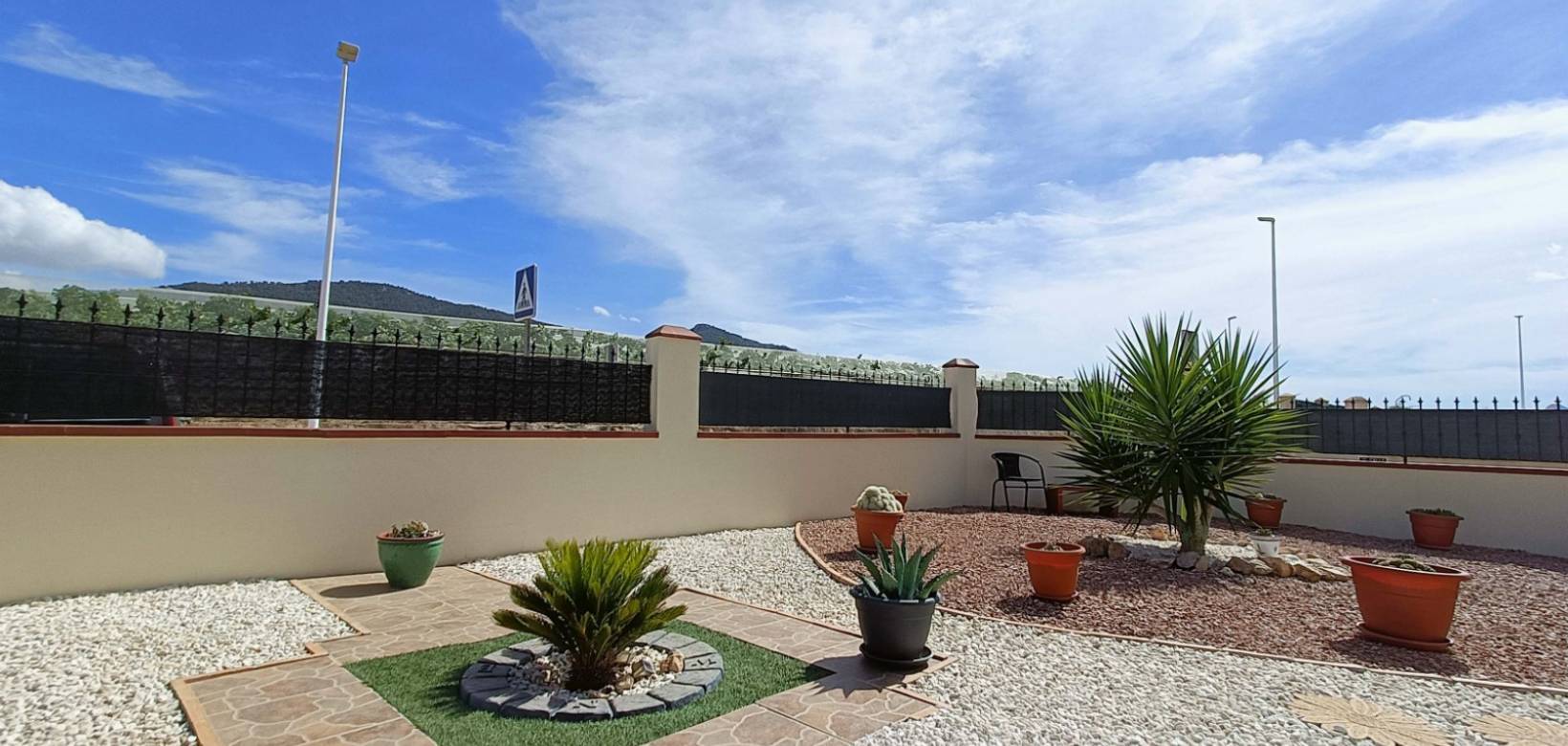 Venta - Chalet - Hondón de las Nieves