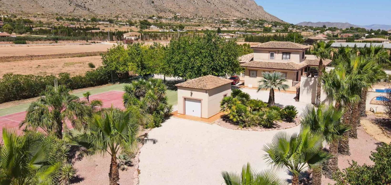 Venta - Chalet - Hondón de las Nieves