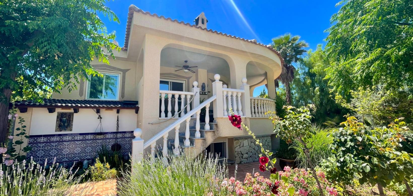 Venta - Chalet - Hondón de las Nieves