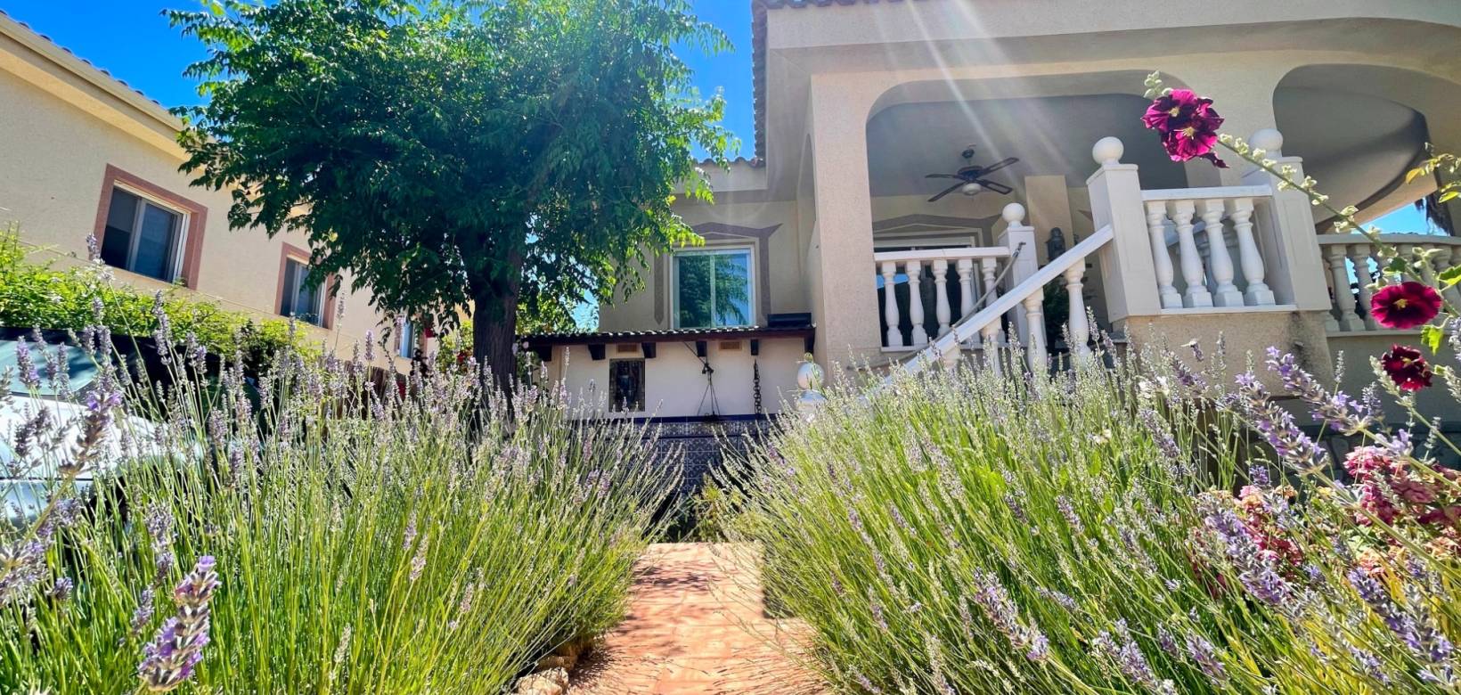 Venta - Chalet - Hondón de las Nieves