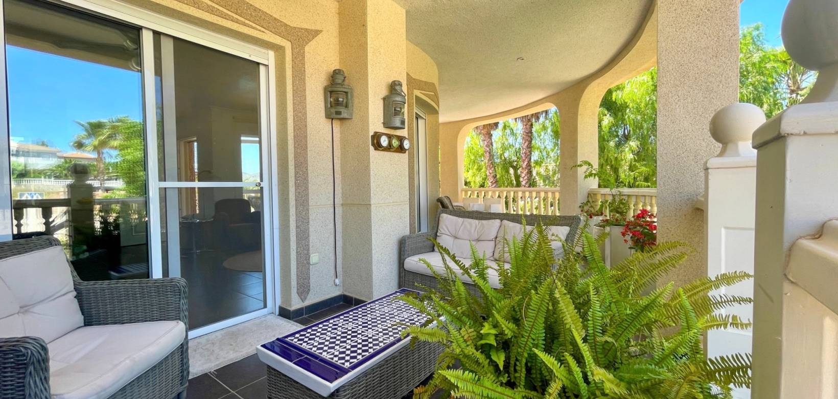 Venta - Chalet - Hondón de las Nieves