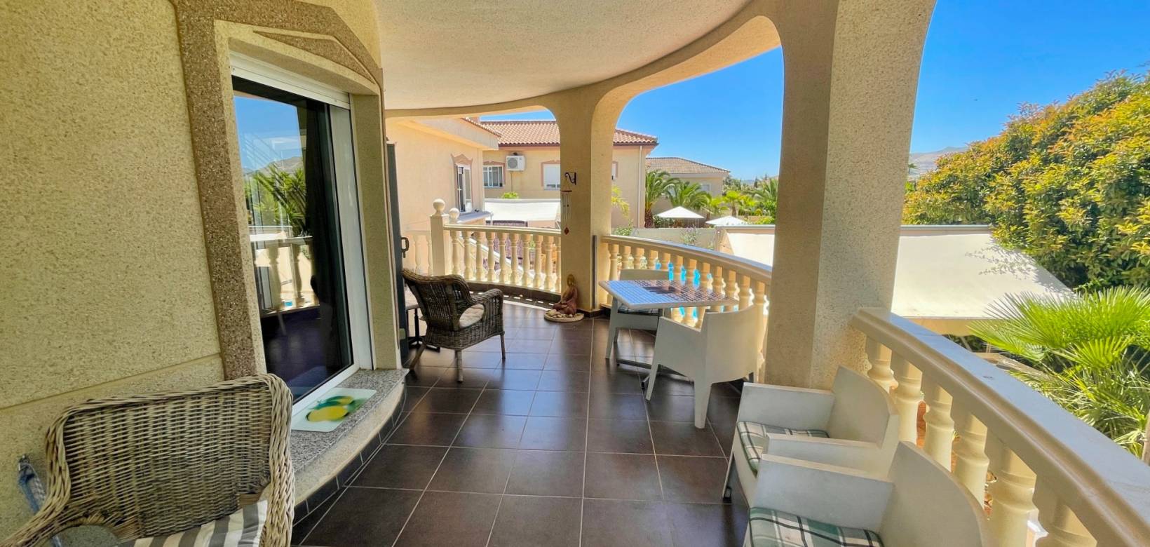 Venta - Chalet - Hondón de las Nieves