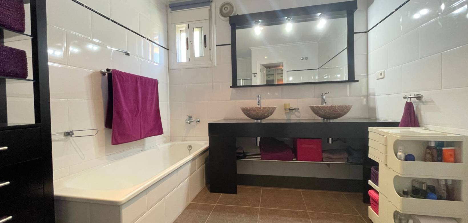 Venta - Chalet - Hondón de las Nieves