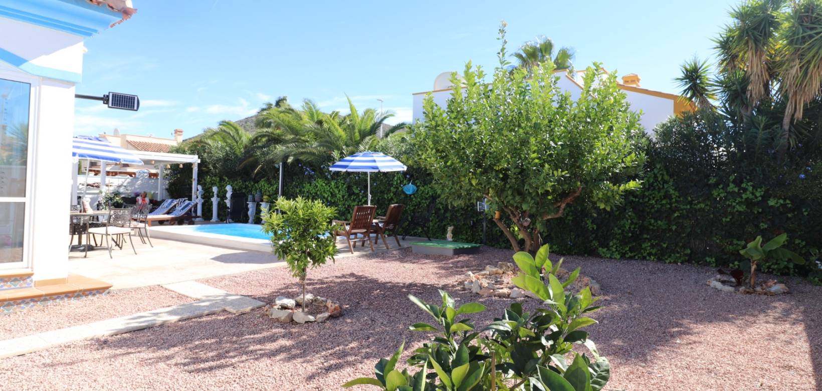 Venta - Chalet - Hondón de las Nieves