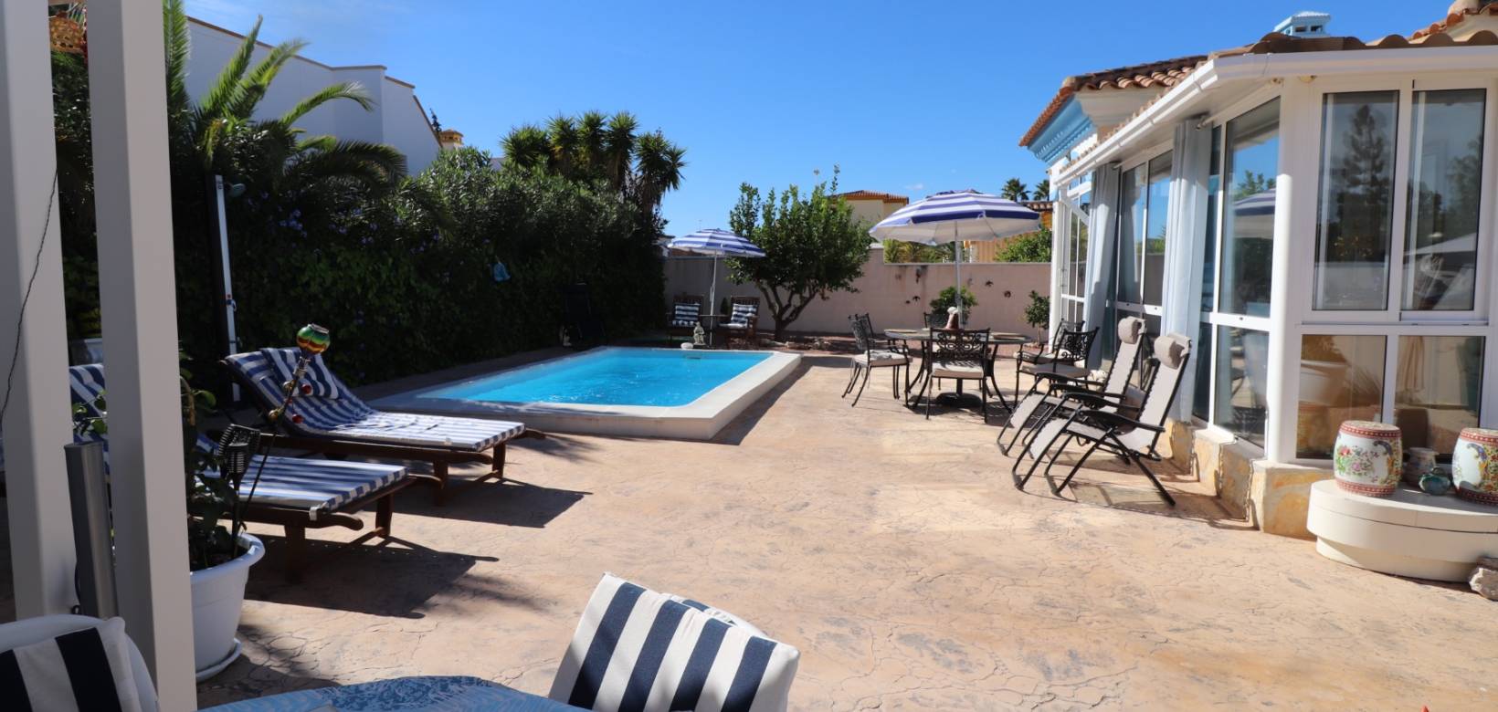 Venta - Chalet - Hondón de las Nieves