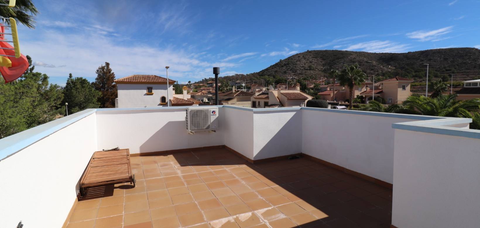 Venta - Chalet - Hondón de las Nieves