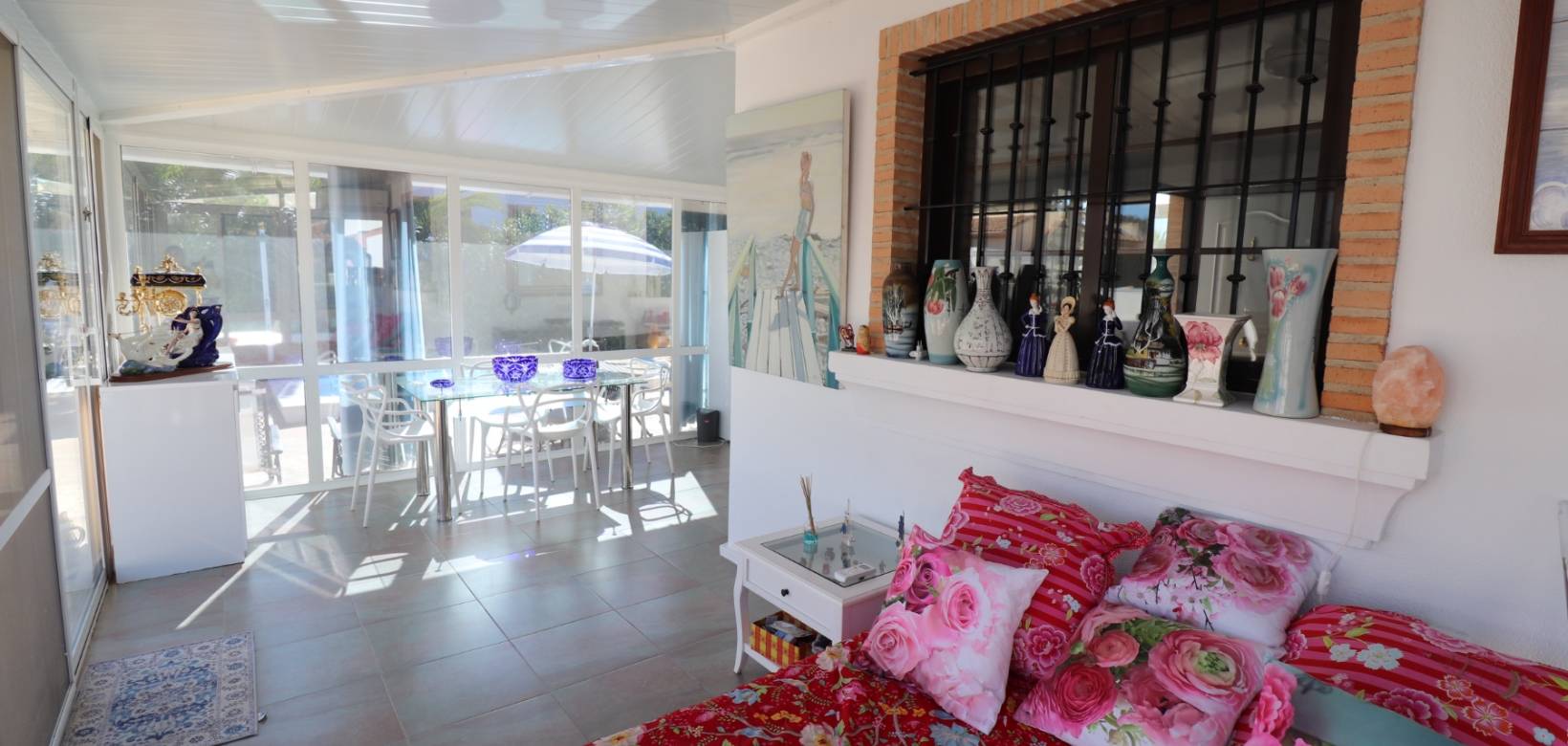 Venta - Chalet - Hondón de las Nieves