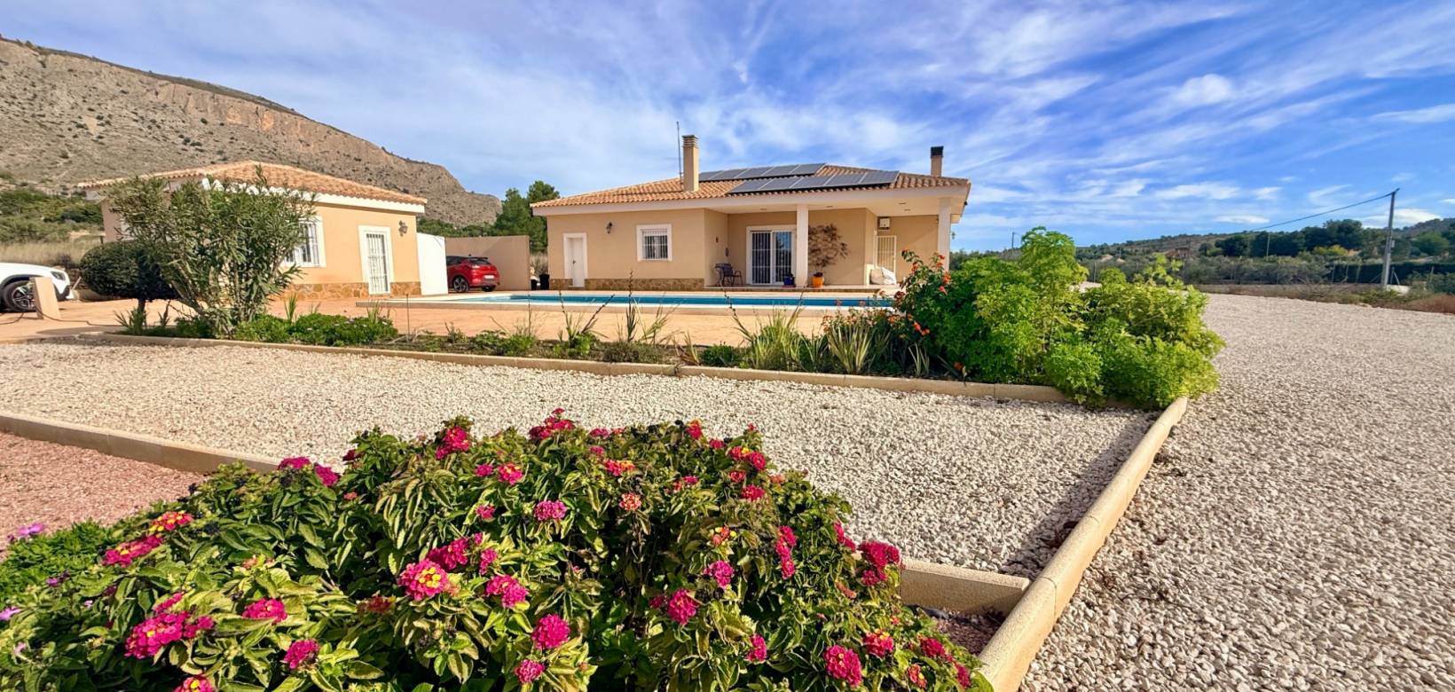 Venta - Chalet - Hondón de las Nieves