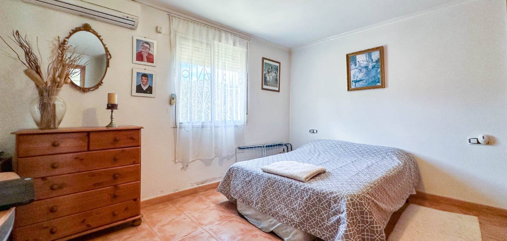 Venta - Chalet - Hondón de las Nieves