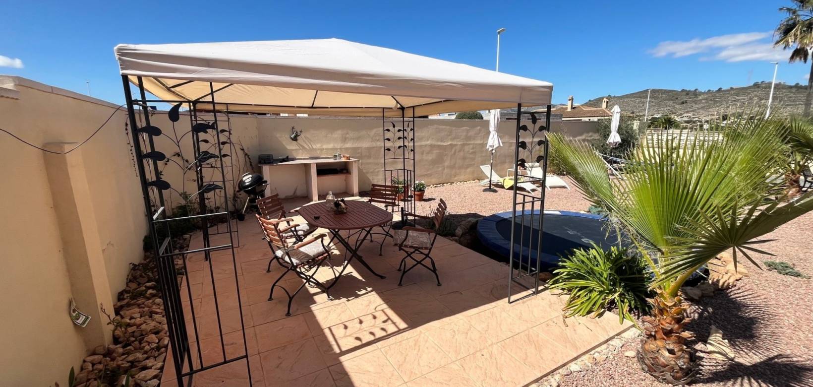 Venta - Chalet - Hondón de las Nieves