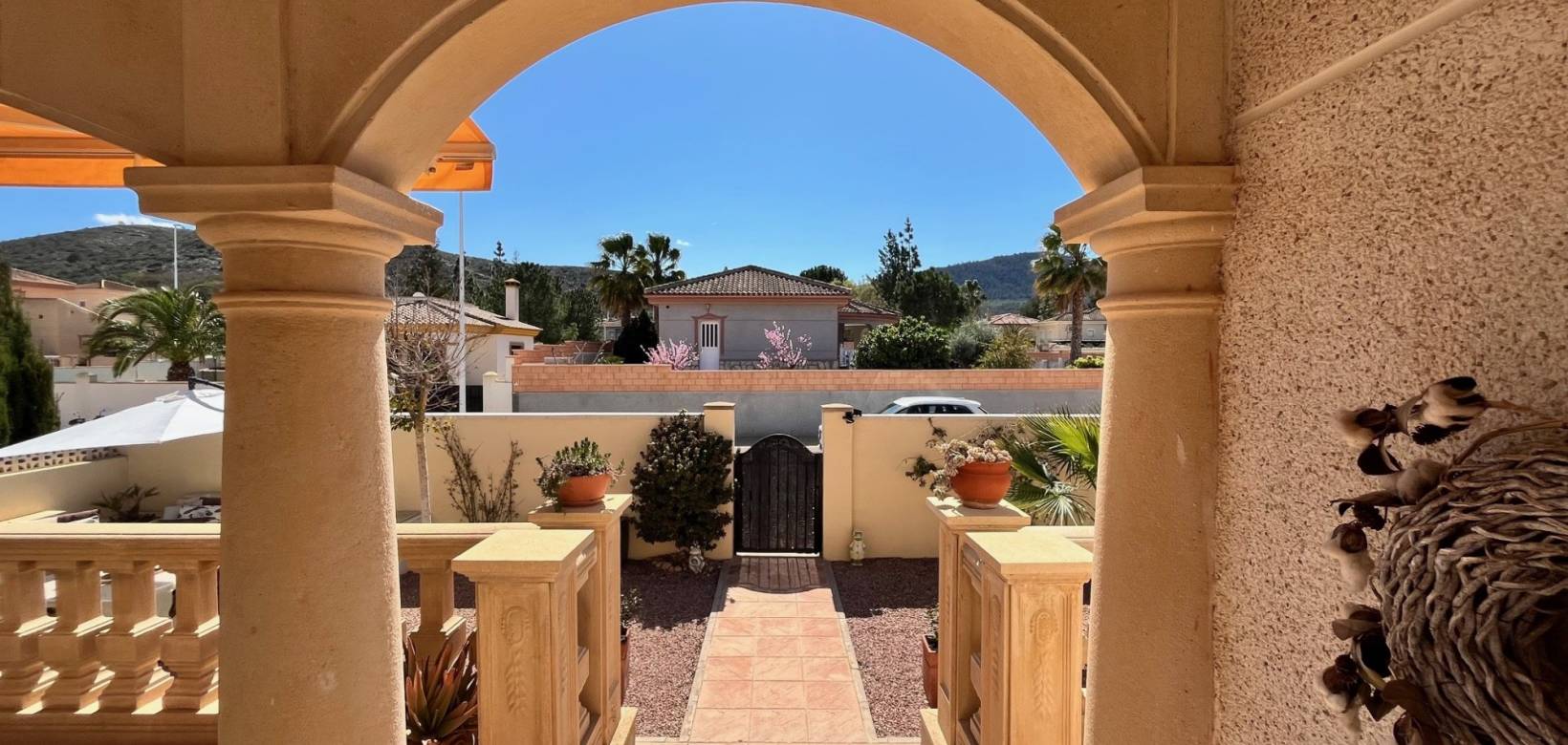 Venta - Chalet - Hondón de las Nieves