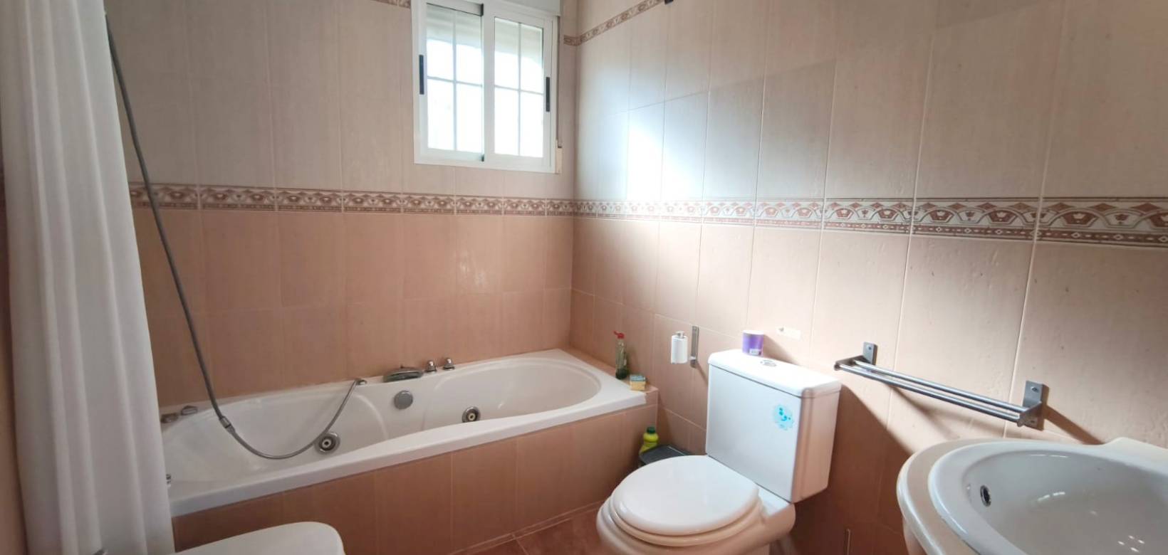 Venta - Chalet - Hondón de los Frailes