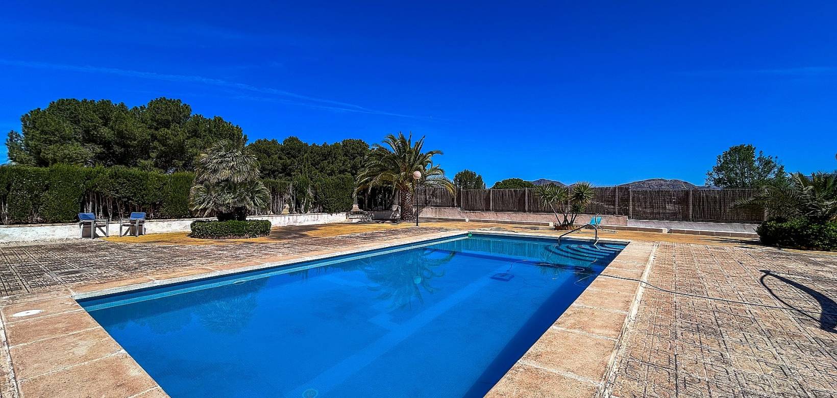 Venta - Chalet - Monovar