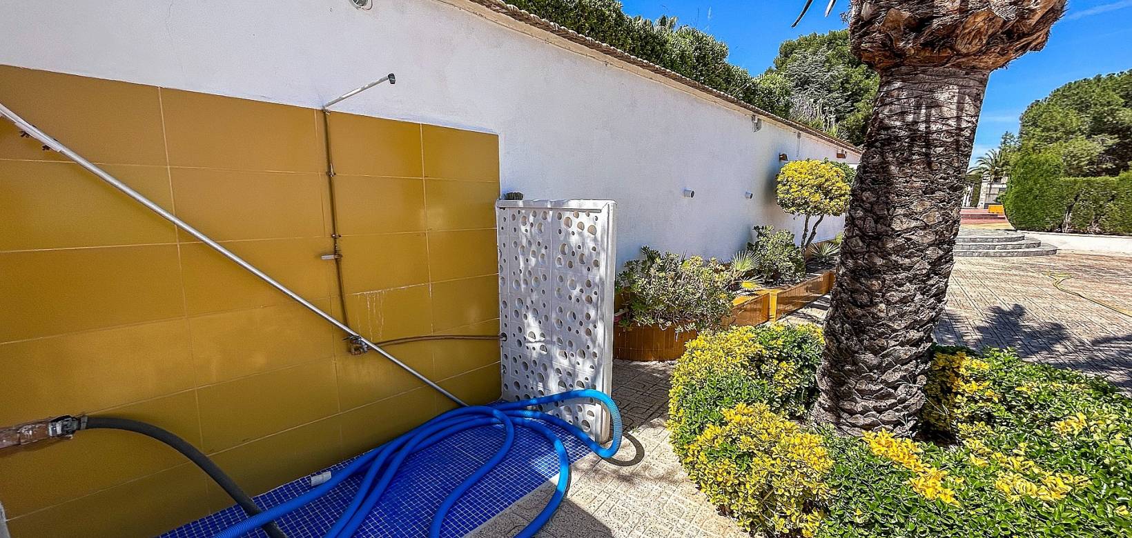 Venta - Chalet - Monovar