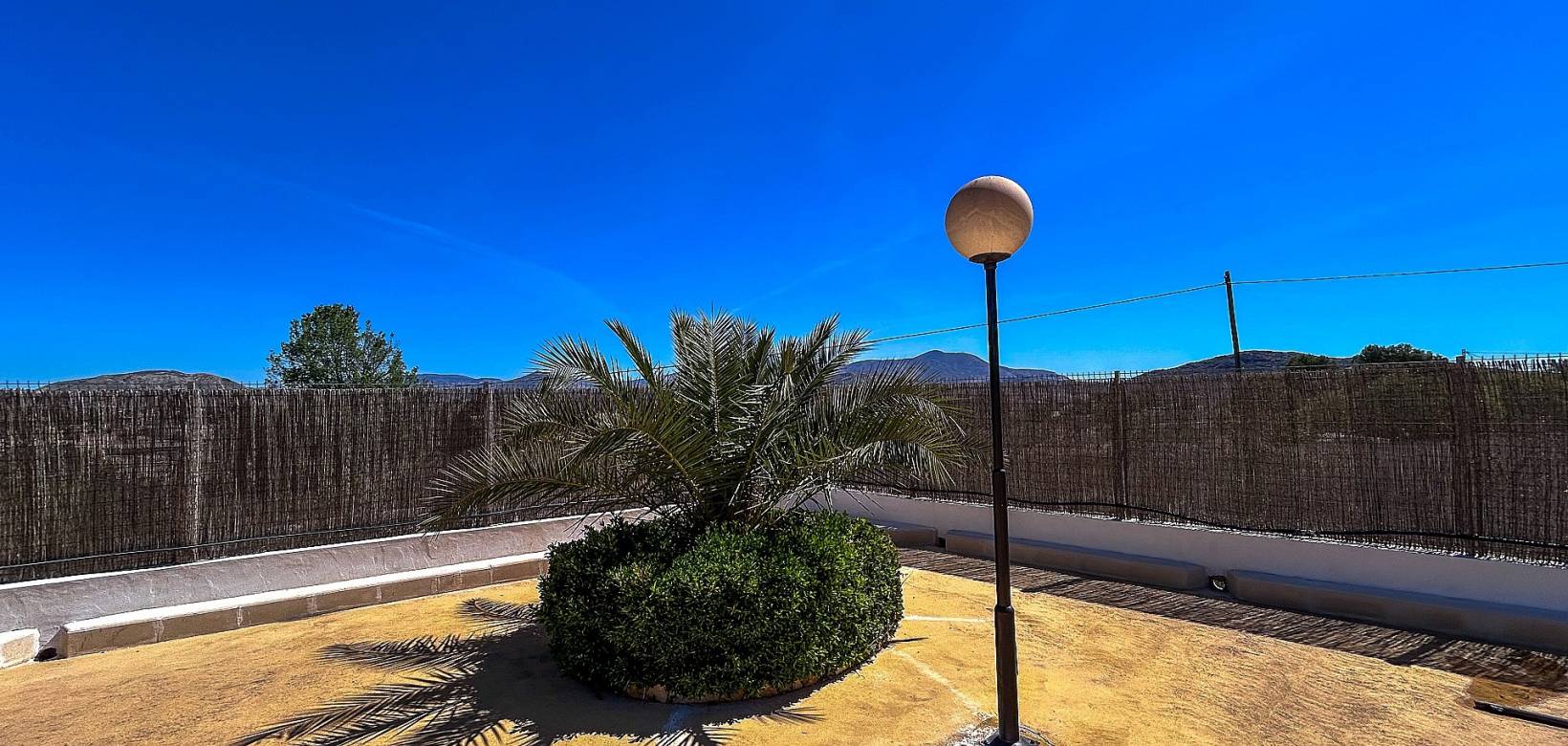 Venta - Chalet - Monovar