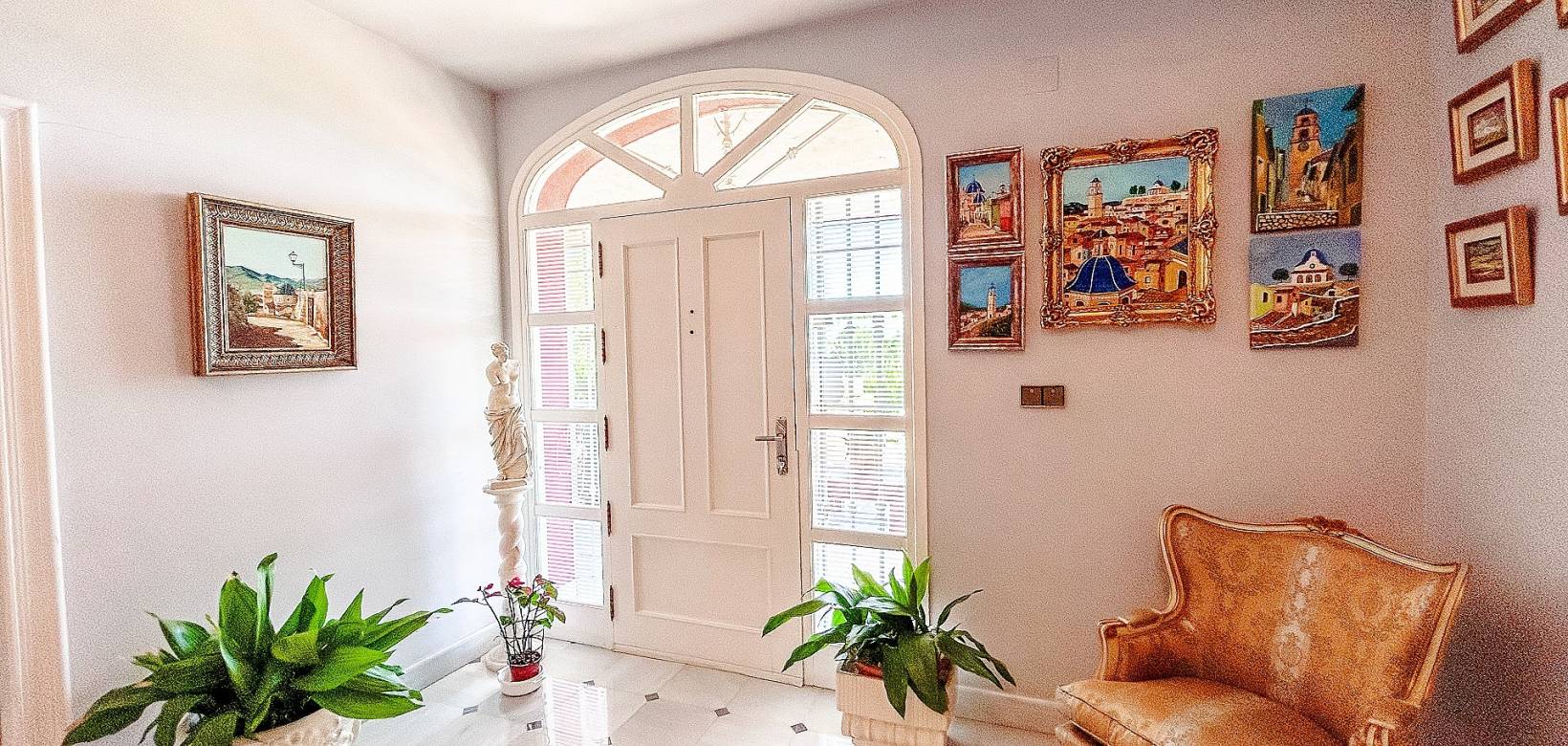 Venta - Chalet - Monovar